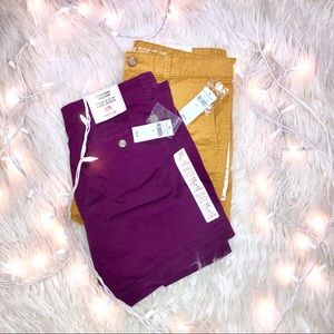 GAP girlfriend  SIZE : 2- 5 inch short